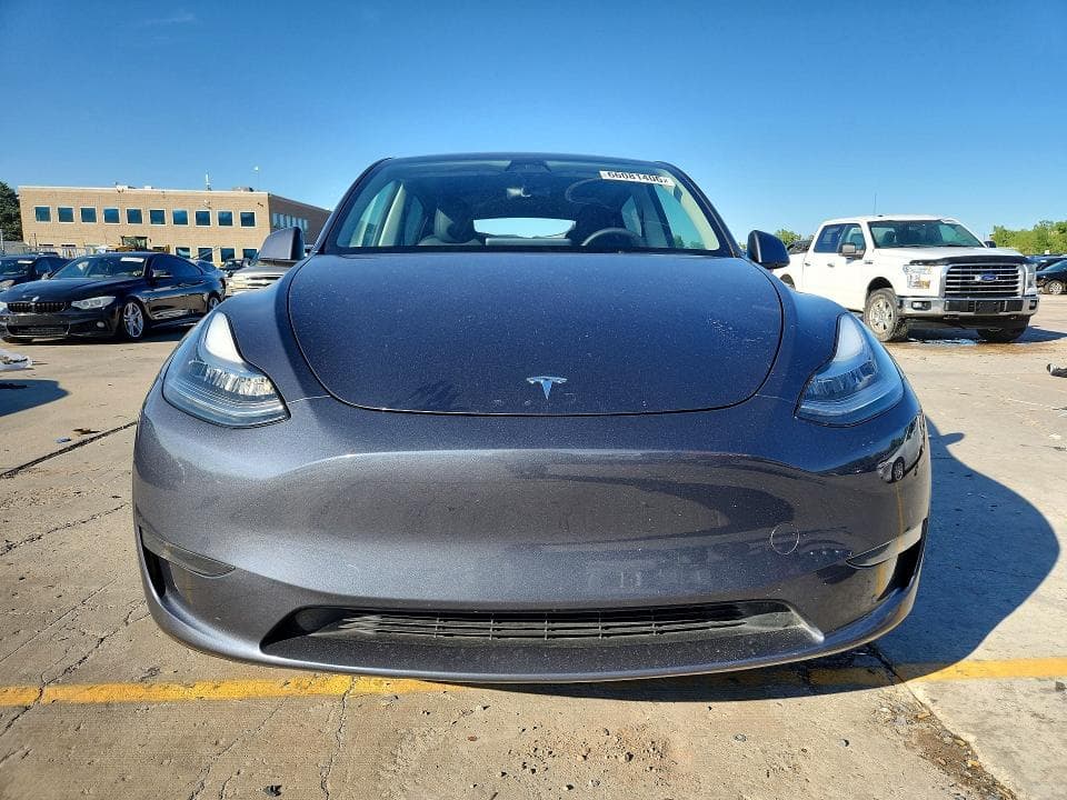 2023 TESLA MODEL Y 5