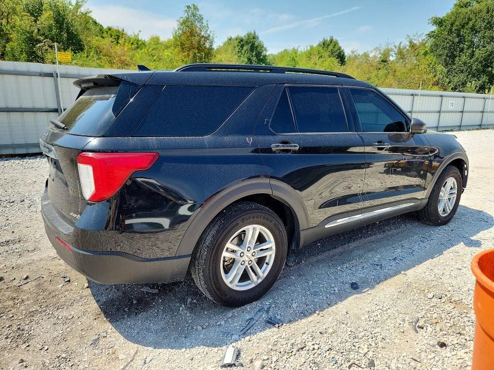 2021 FORD EXPLORER XLT 3