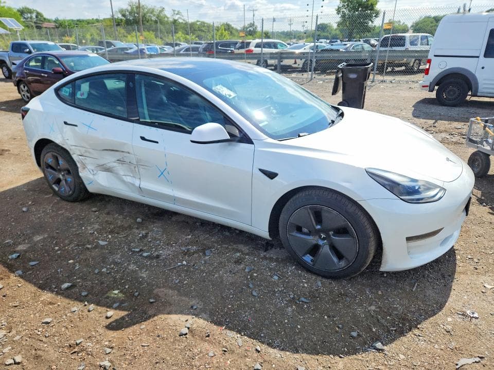2023 TESLA MODEL 3 4