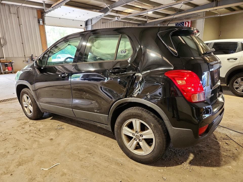 2017 CHEVROLET TRAX LS 2