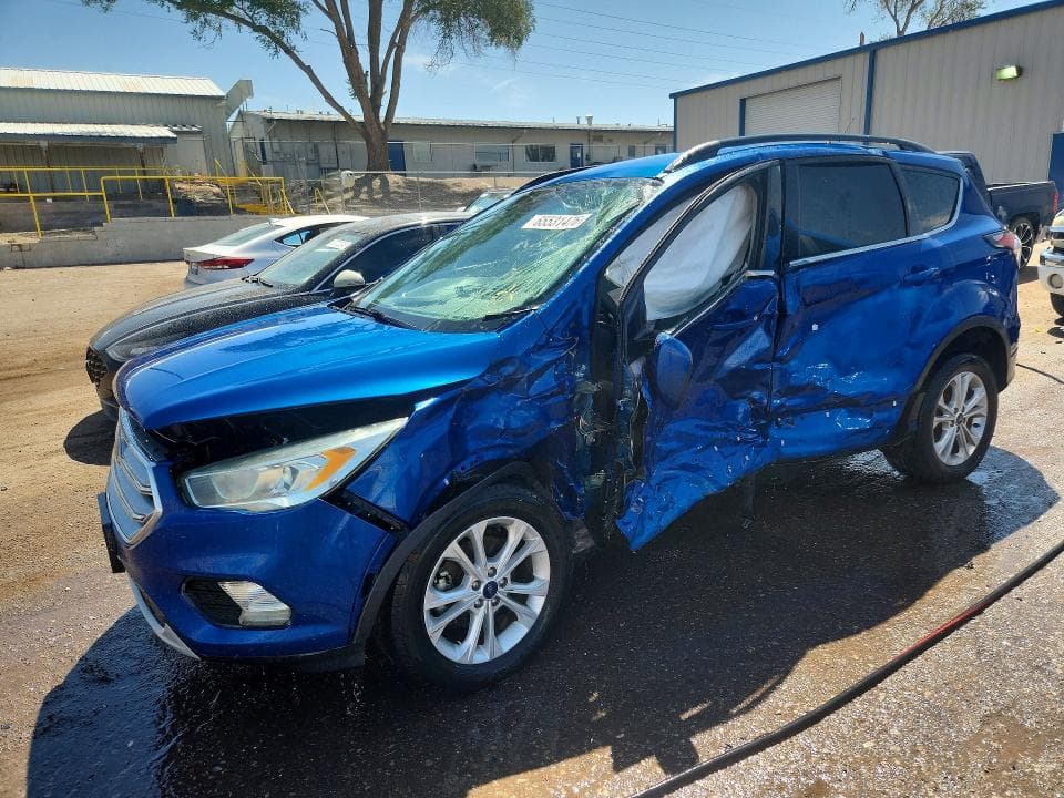 2017 FORD ESCAPE SE - 1