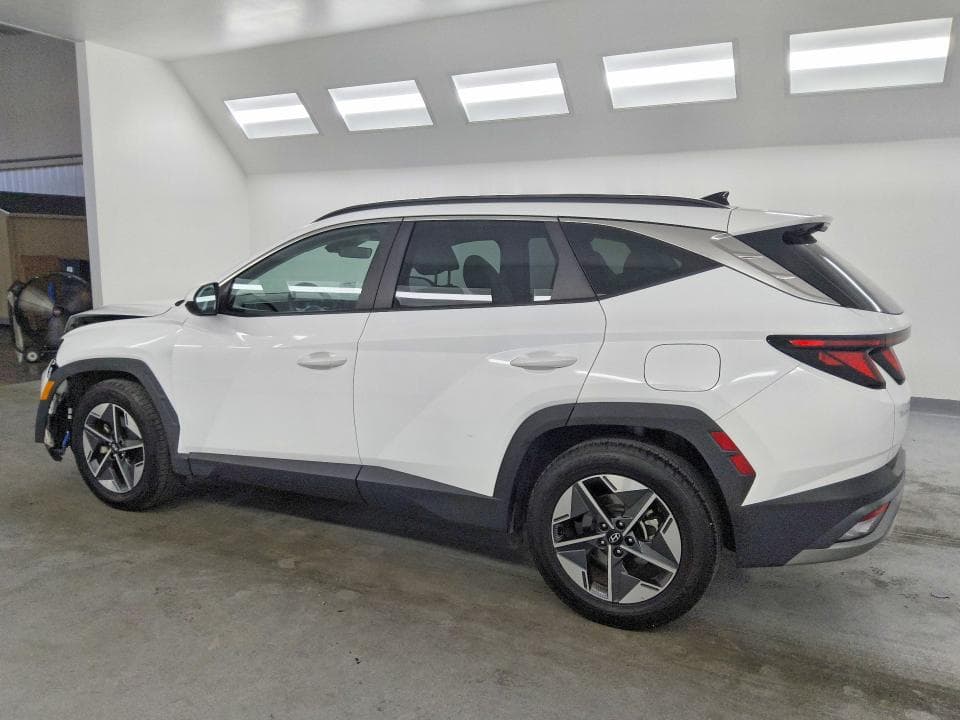 2025 HYUNDAI TUCSON SEL 2