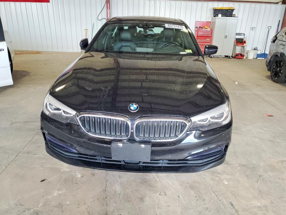 2019 BMW 530 XI 5