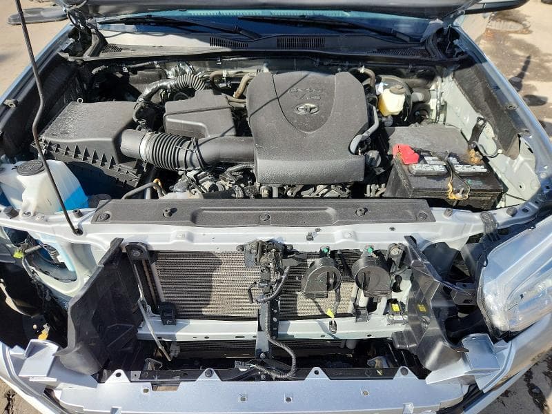 2022 TOYOTA TACOMA SR V6 11