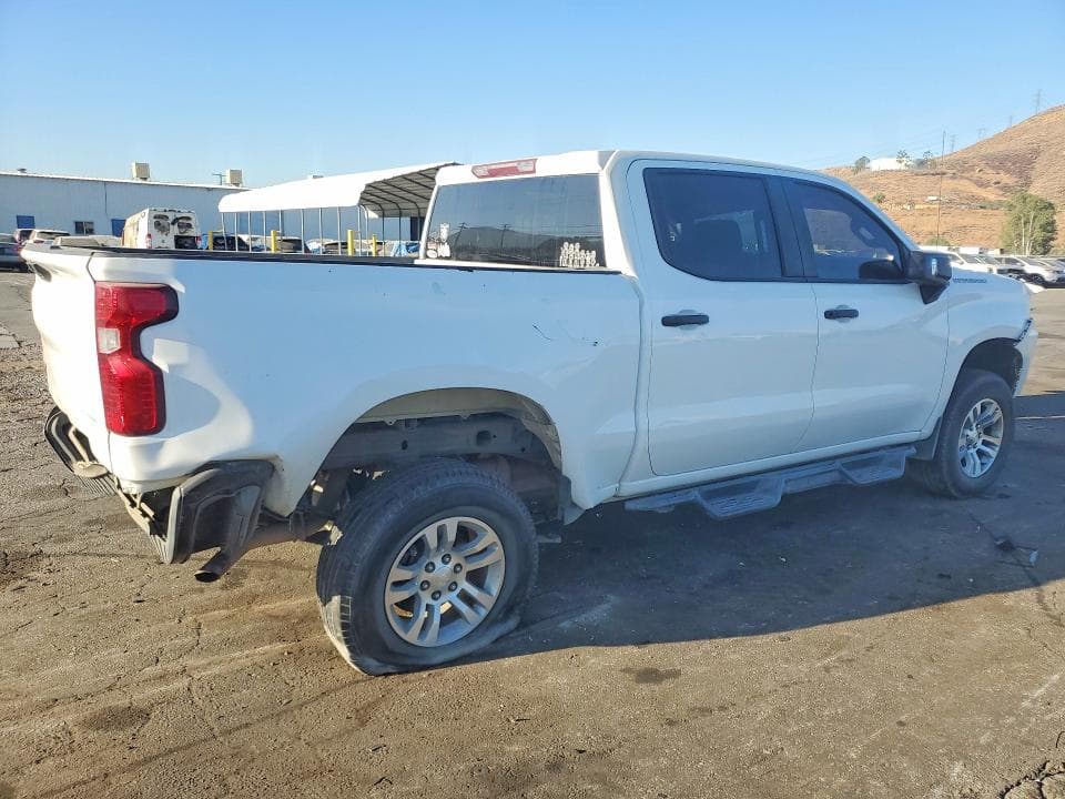2019 CHEVROLET SILVERADO K1500 3