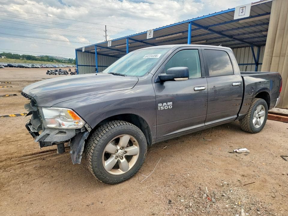 2017 RAM 1500 SLT - 1