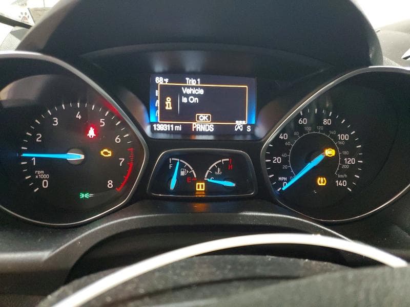 2019 FORD ESCAPE SE 9