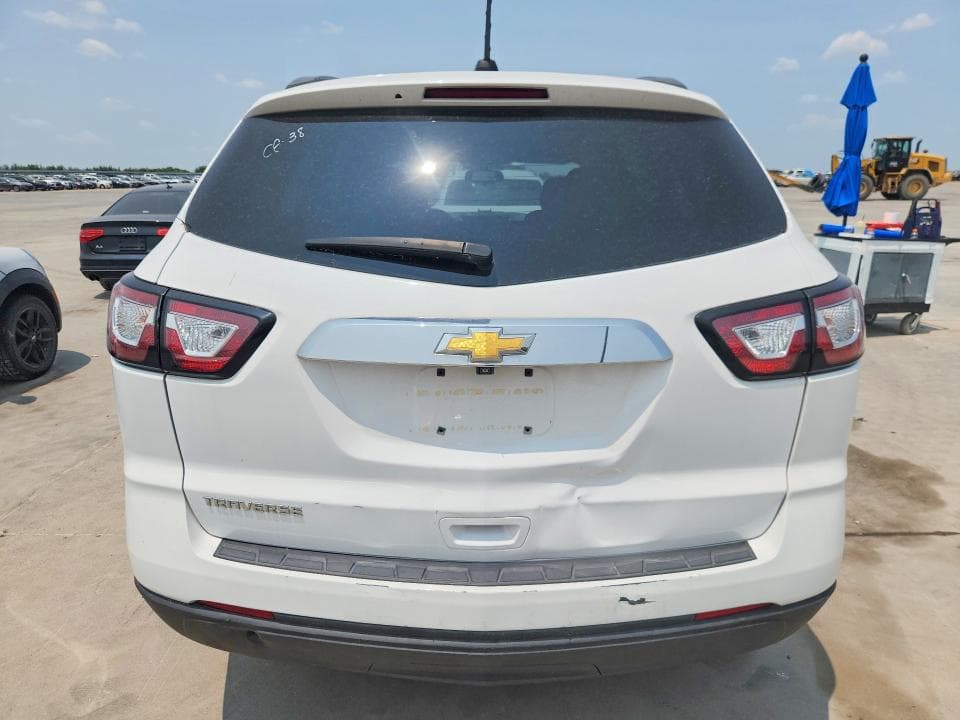 2017 CHEVROLET TRAVERSE LS 6