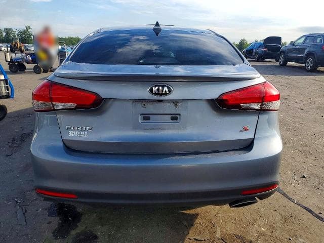 2017 KIA FORTE S 6