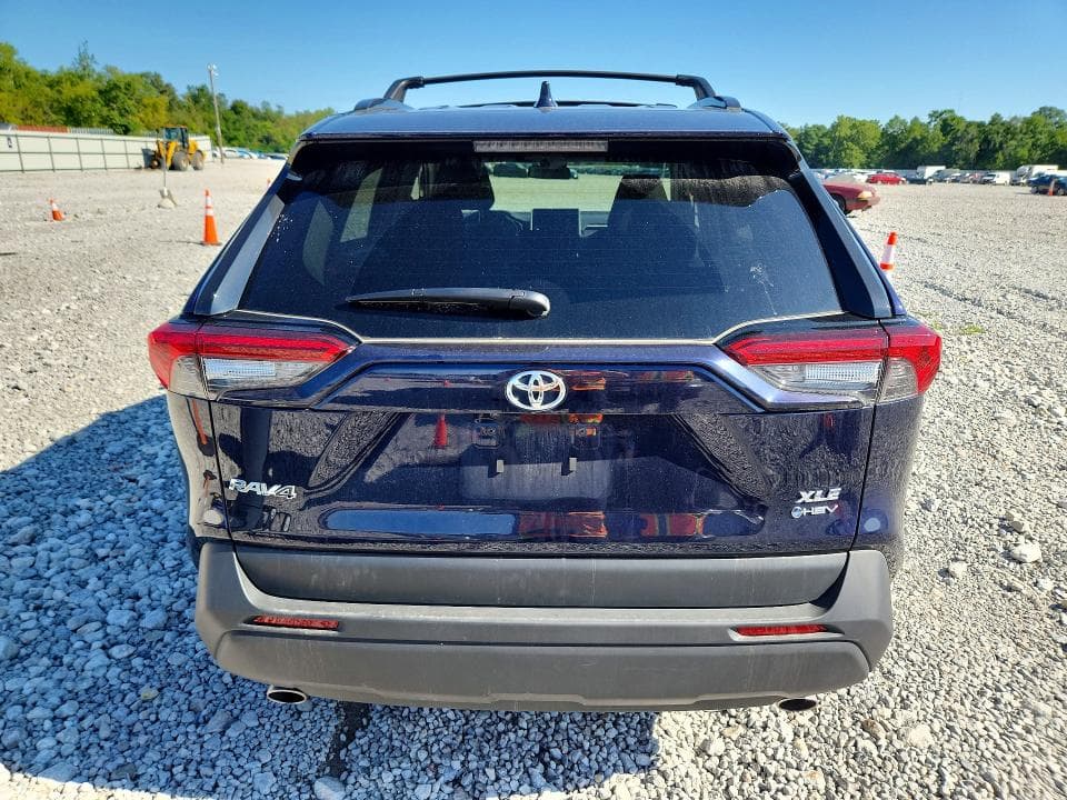 2025 TOYOTA RAV4 HYBRID XLE 6