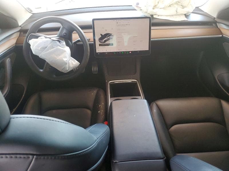 2023 TESLA MODEL 3 8