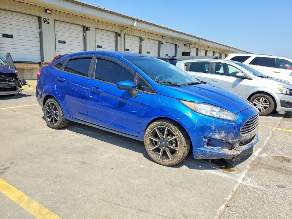 2018 FORD FIESTA SE 4