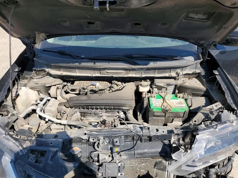 2018 NISSAN ROGUE SV 12