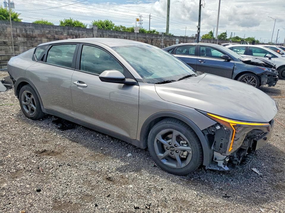 2026 KIA K4 LXS 4