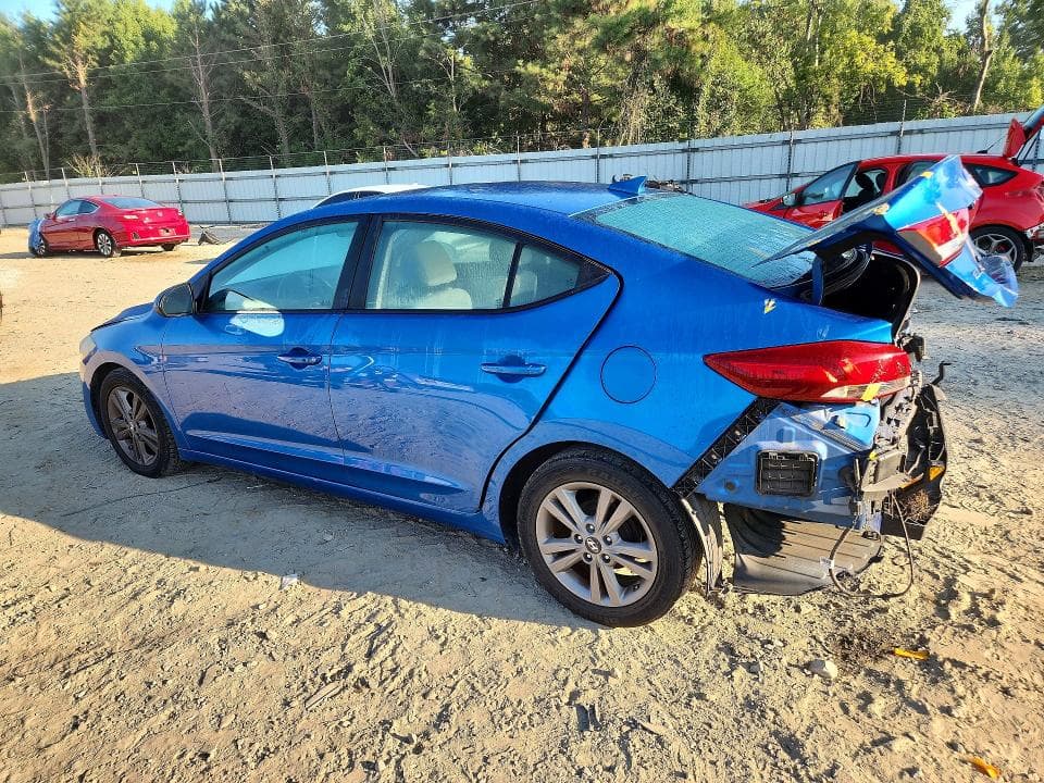2017 HYUNDAI ELANTRA SE 2