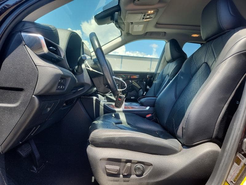 2020 TOYOTA HIGHLANDER PLATINUM 7