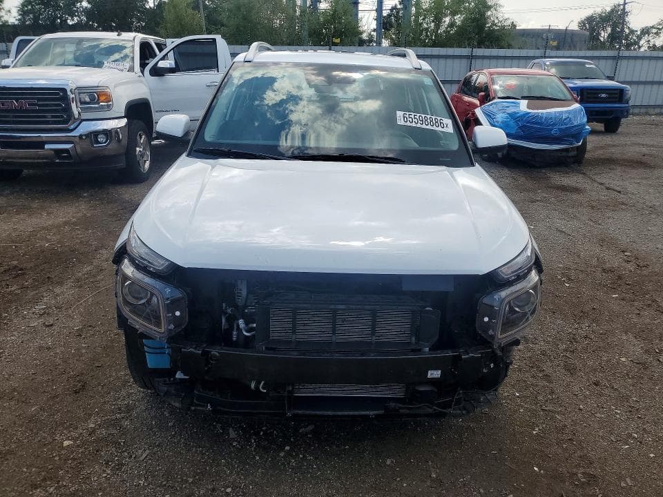 2025 HYUNDAI VENUE SEL 5