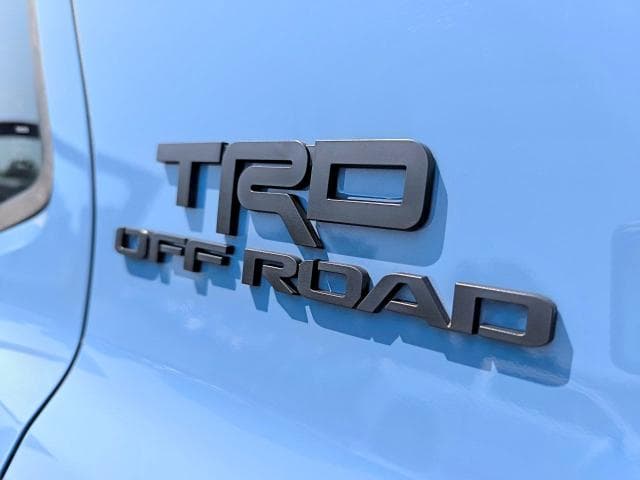 2025 TOYOTA 4RUNNER TRD OFF-ROAD PREMIUM 14