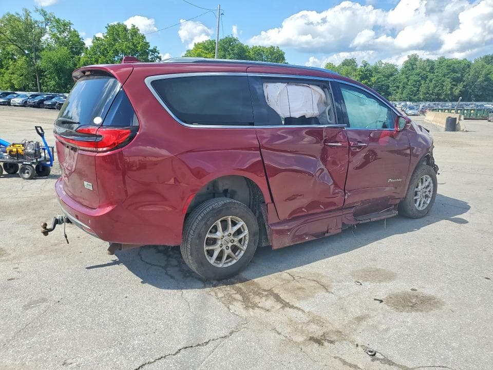 2021 CHRYSLER PACIFICA TOURING L 3