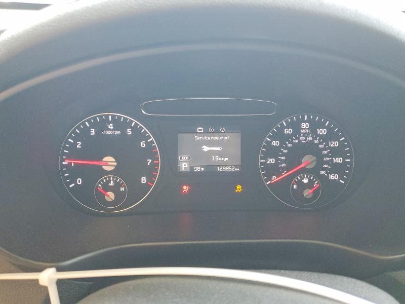 2019 KIA SORENTO LX V6 9