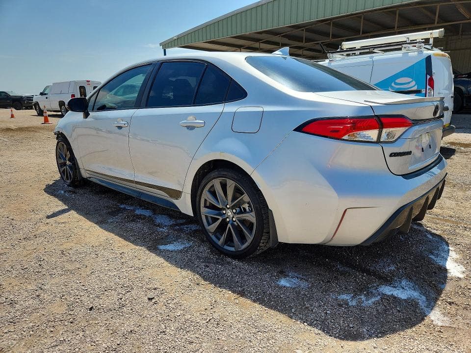 2025 TOYOTA COROLLA SE 2