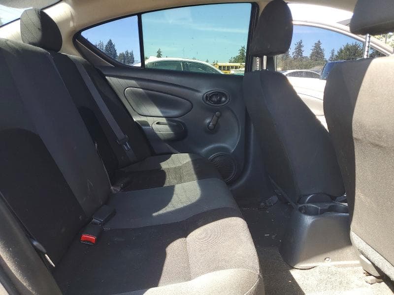 2018 NISSAN VERSA S 10