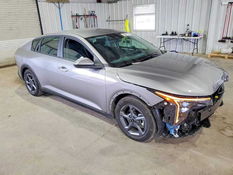 2026 KIA K4 LXS 4
