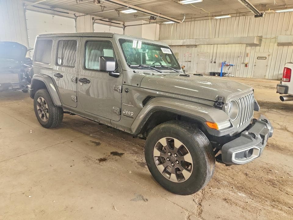 2018 JEEP WRANGLER UNLIMITED SAHARA 4