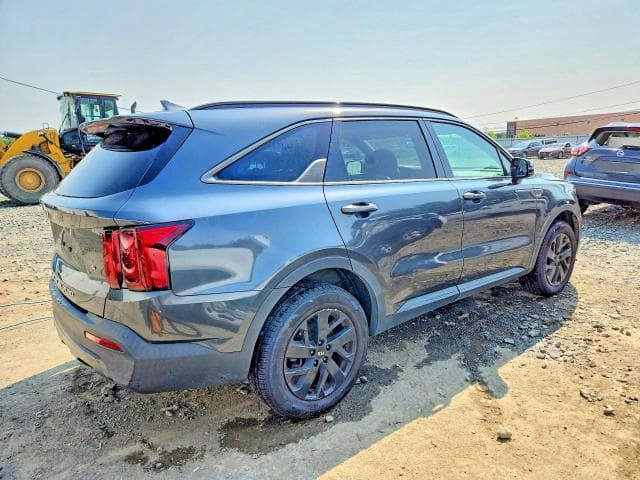 2021 KIA SORENTO S 3