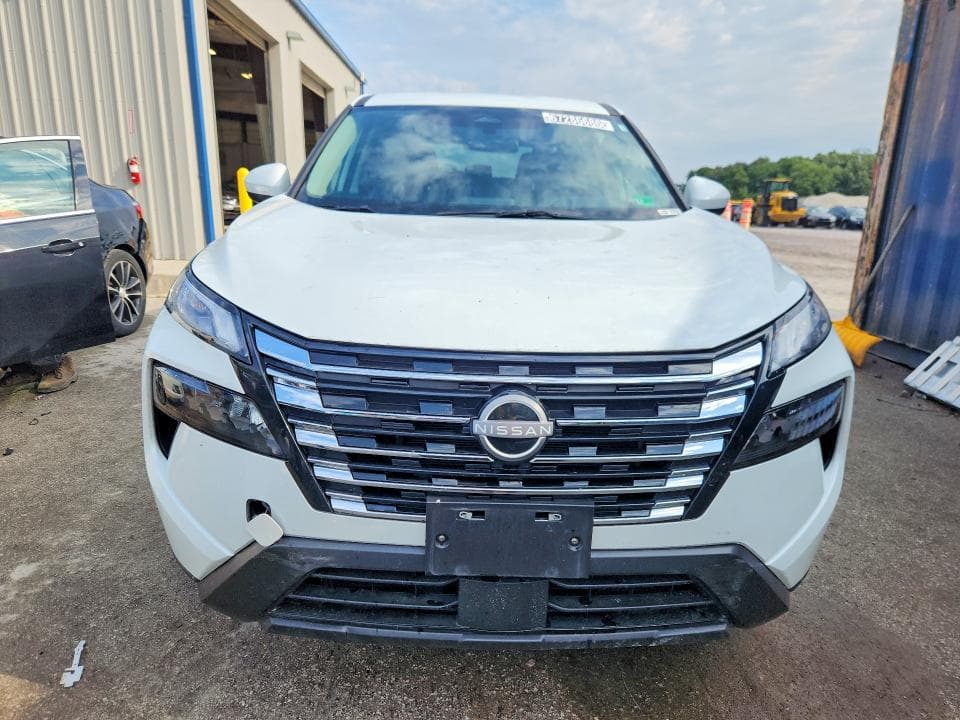 2025 NISSAN ROGUE SV 5