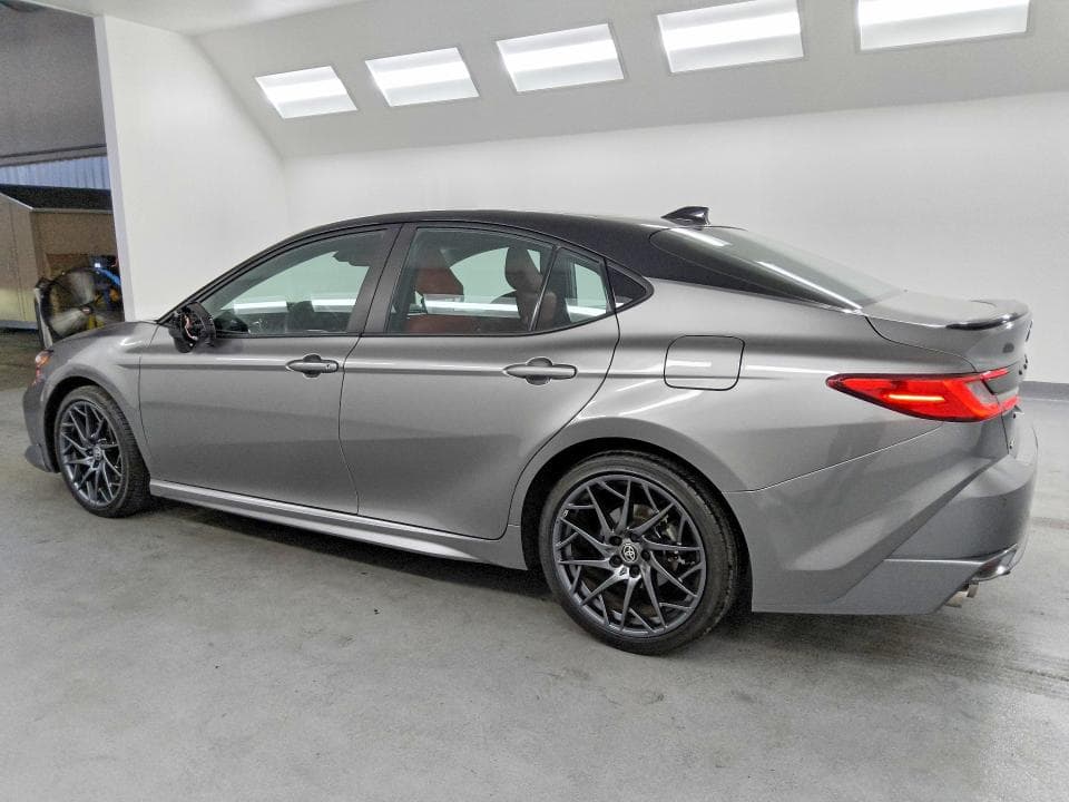 2025 TOYOTA CAMRY XSE 2