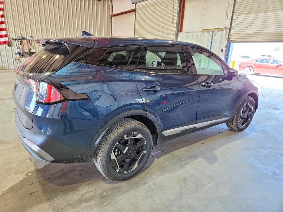 2027 KIA SPORTAGE S 3