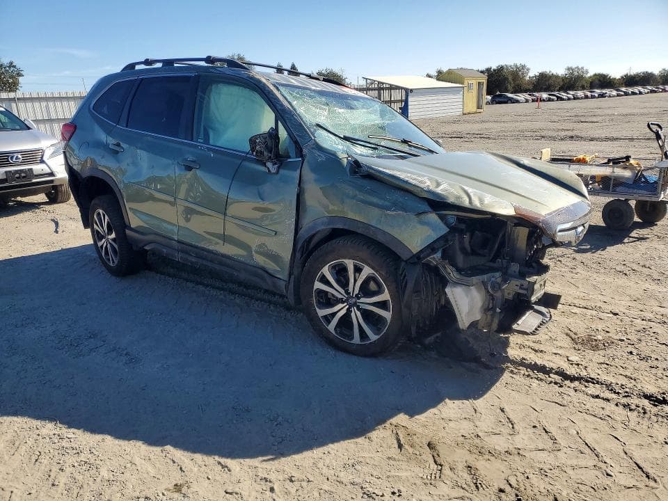 2020 SUBARU FORESTER LIMITED 4
