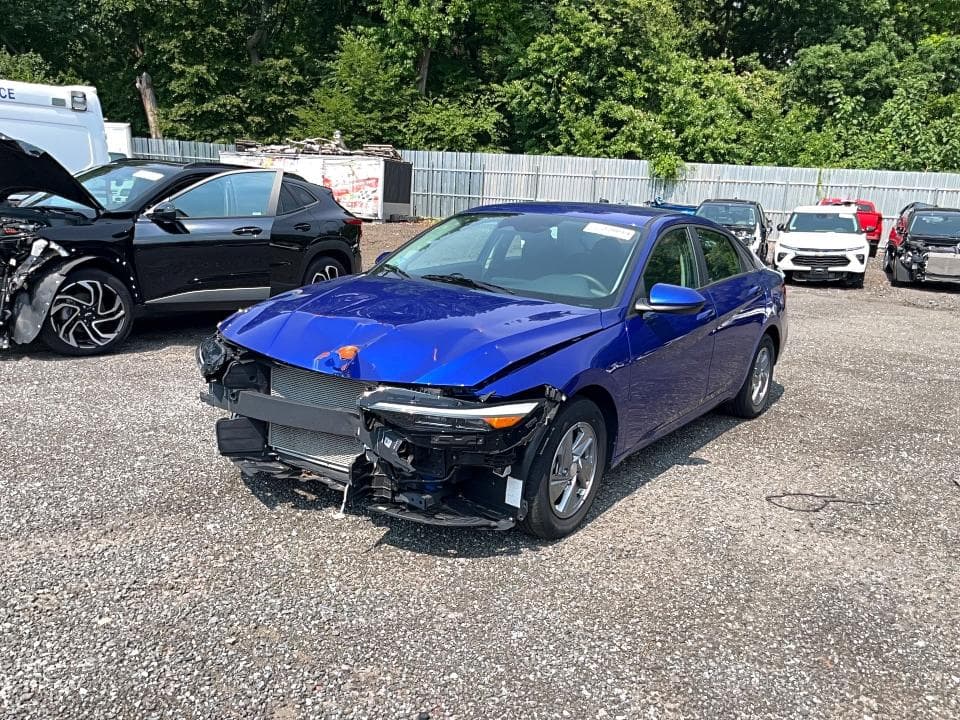 2024 HYUNDAI ELANTRA SE 2
