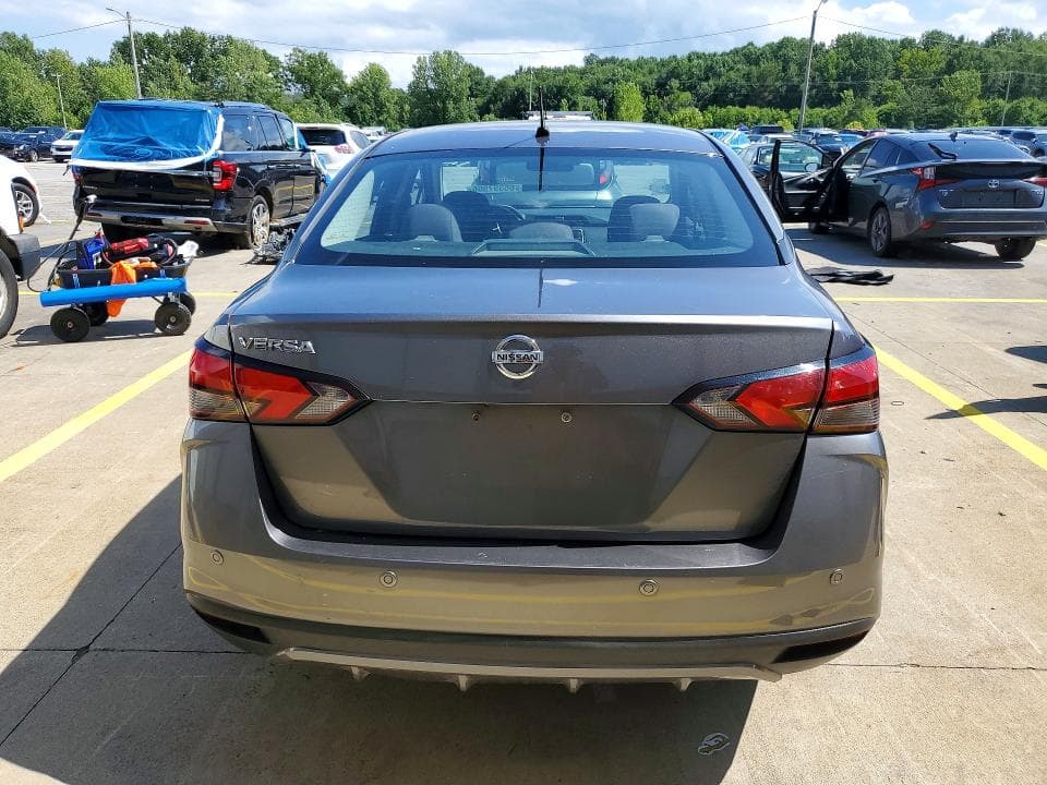 2021 NISSAN VERSA S 6