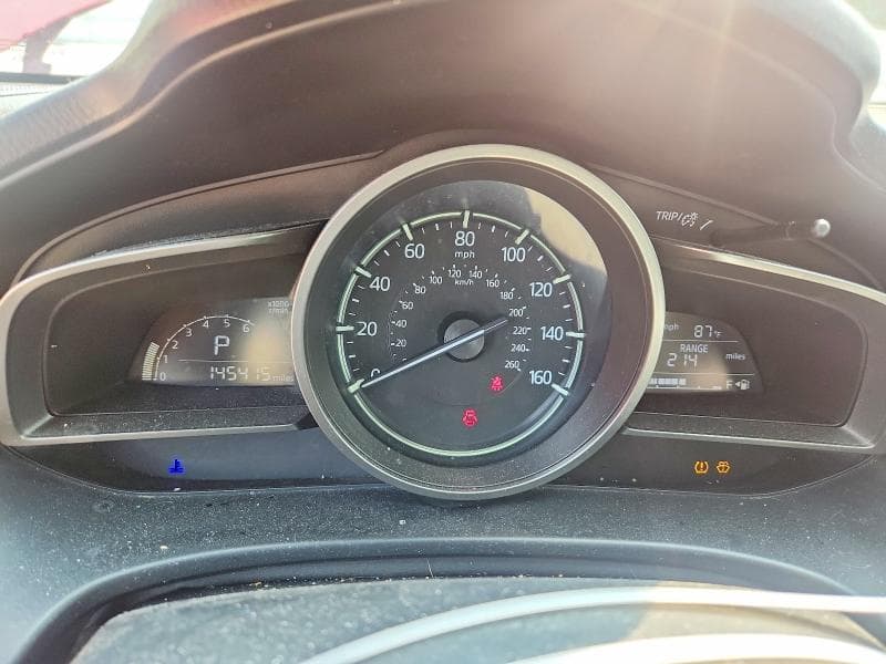 2017 MAZDA 3 TOURING 9