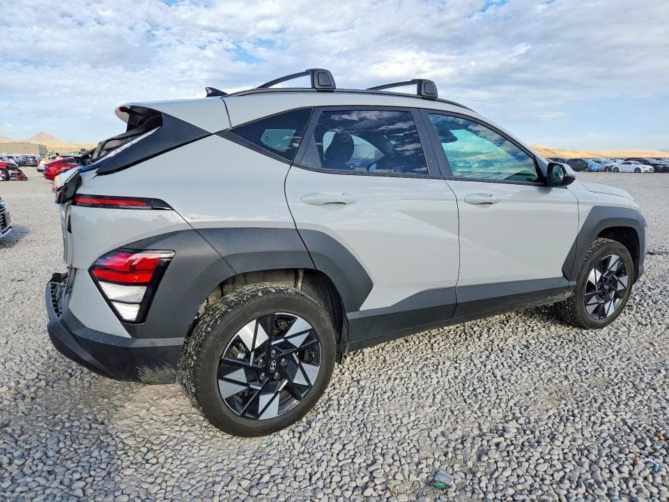 2025 HYUNDAI KONA SEL 3