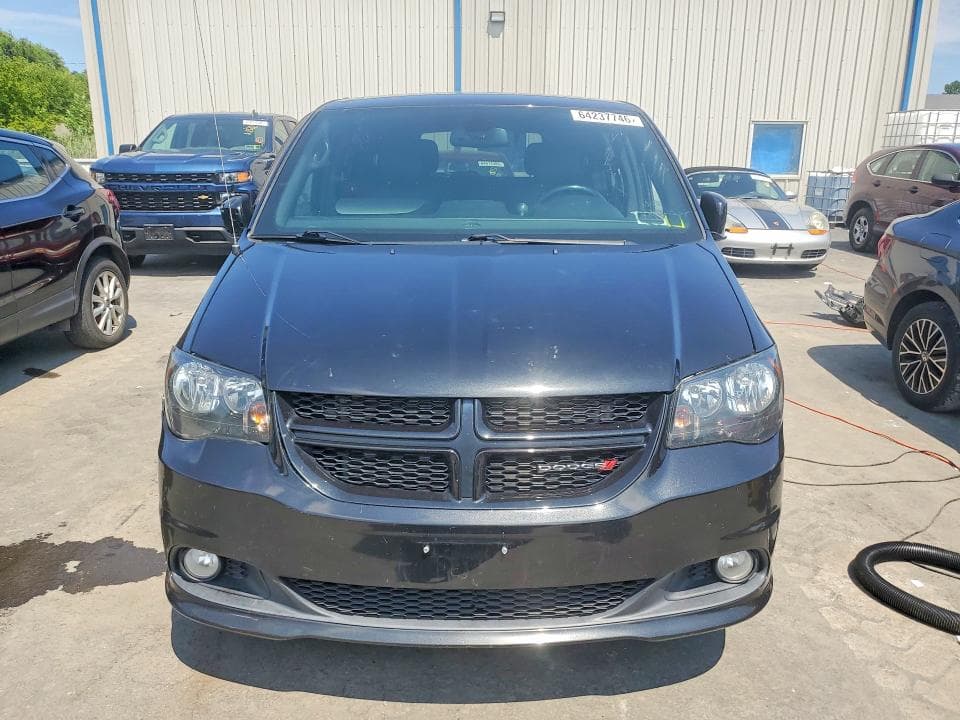 2019 DODGE GRAND CARAVAN GT 5