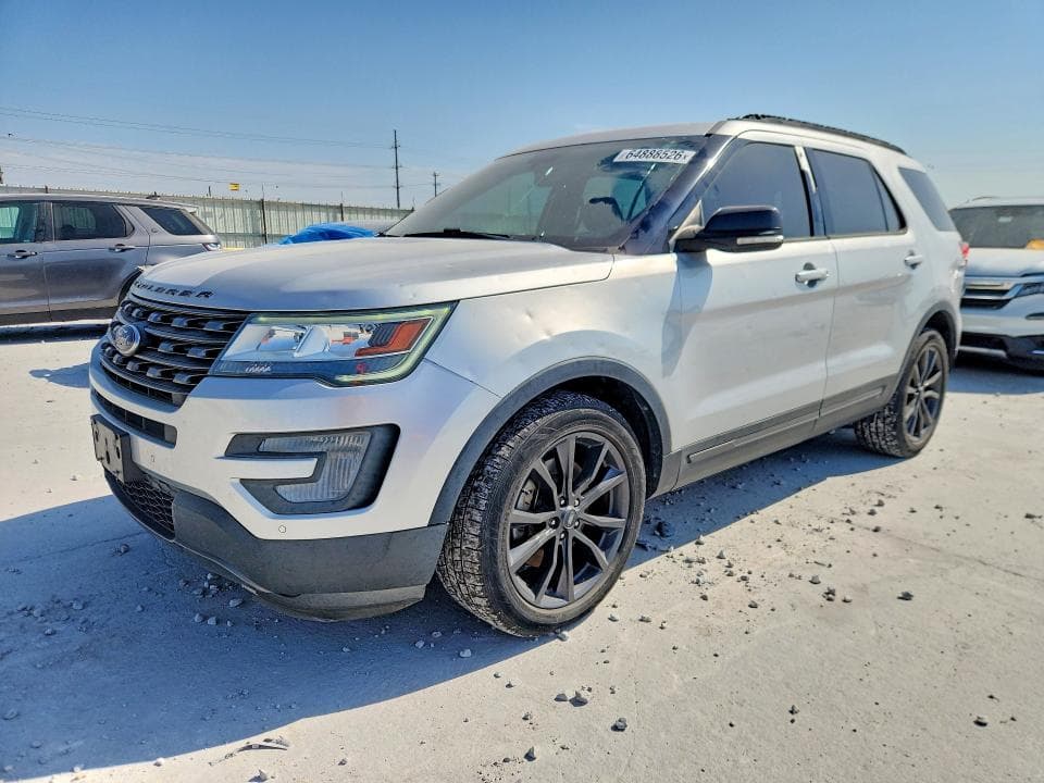 2017 FORD EXPLORER XLT - 1