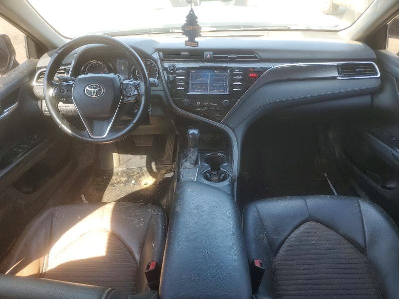 2018 TOYOTA CAMRY SE 8