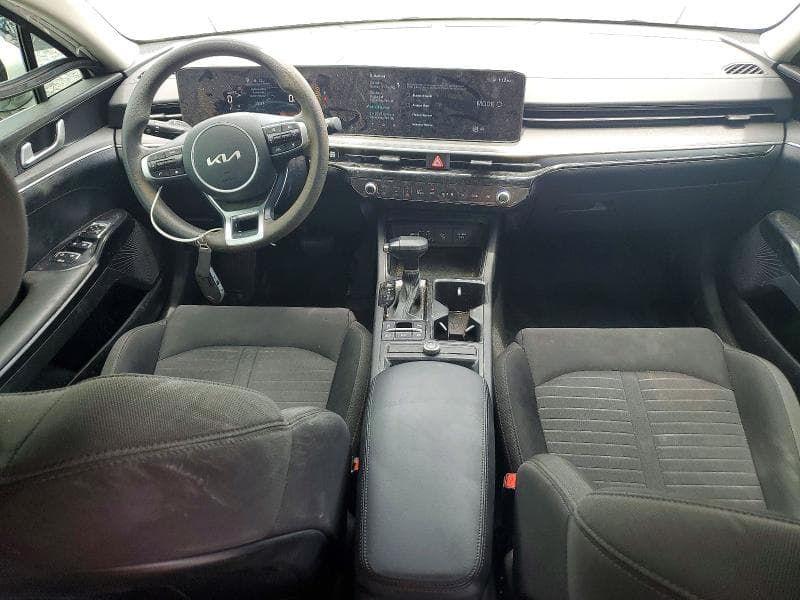 2025 KIA K5 LXS 8