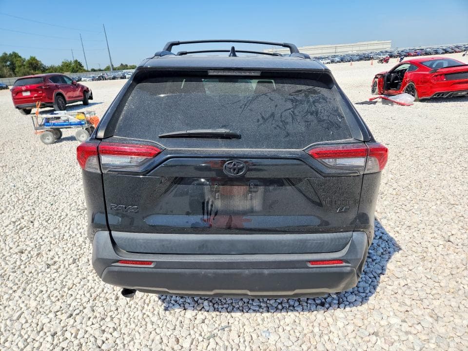 2021 TOYOTA RAV4 LE 6
