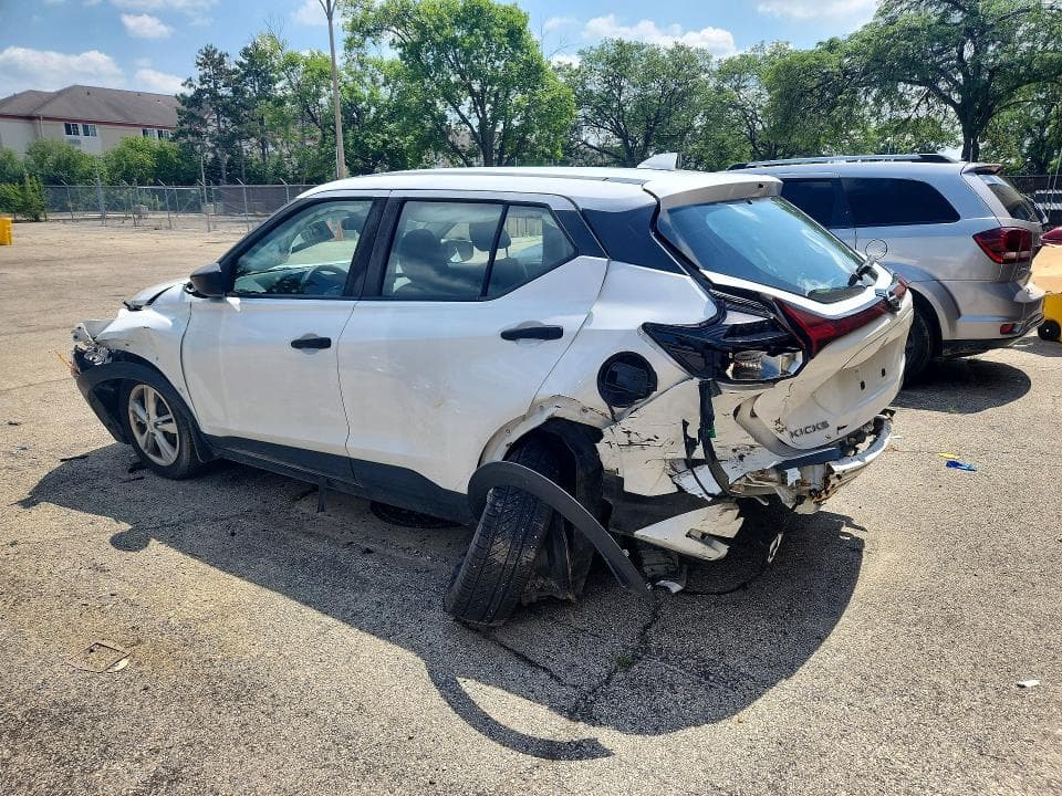 2021 NISSAN KICKS S 2