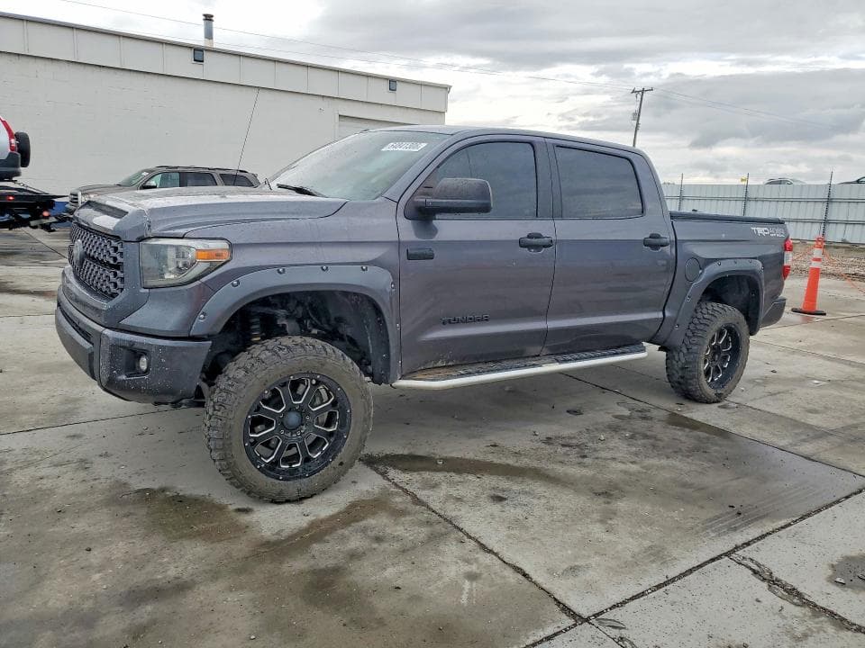 2018 TOYOTA TUNDRA CREWMAX SR5 - 1
