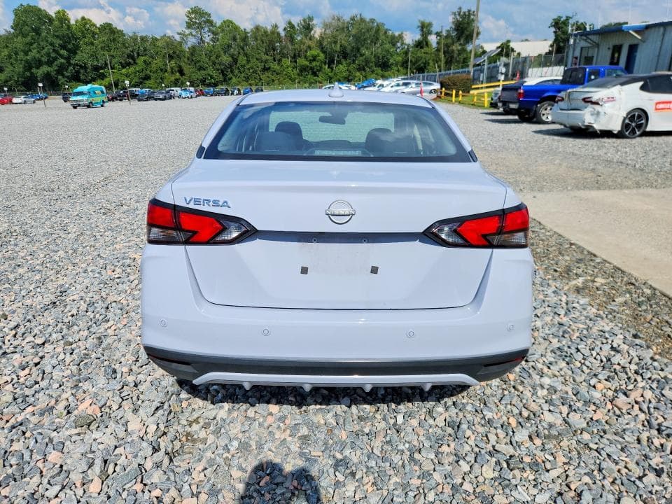2025 NISSAN VERSA SV 6