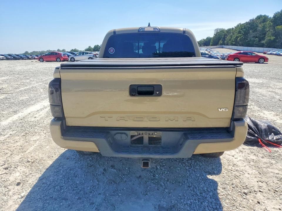 2018 TOYOTA TACOMA TRD SPORT 6
