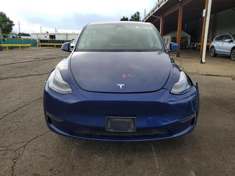 2024 TESLA MODEL Y 5