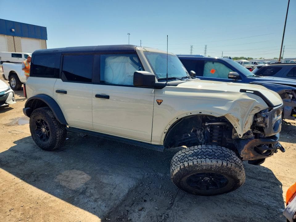 2026 FORD BRONCO BADLANDS 4