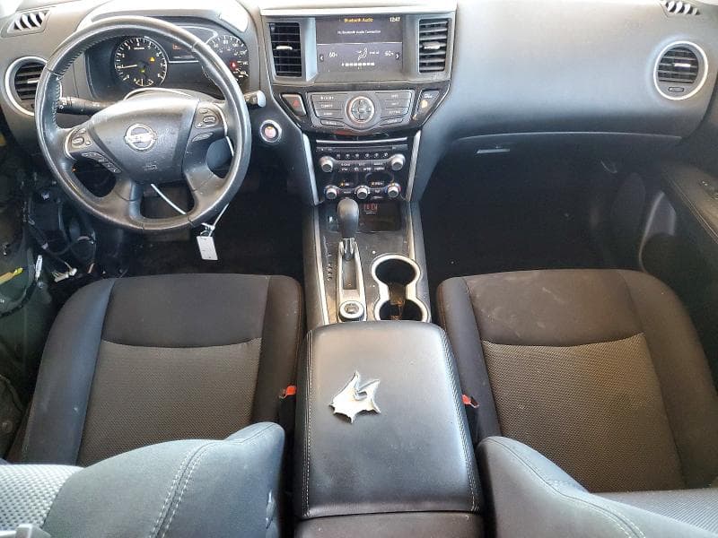 2019 NISSAN PATHFINDER SV 8