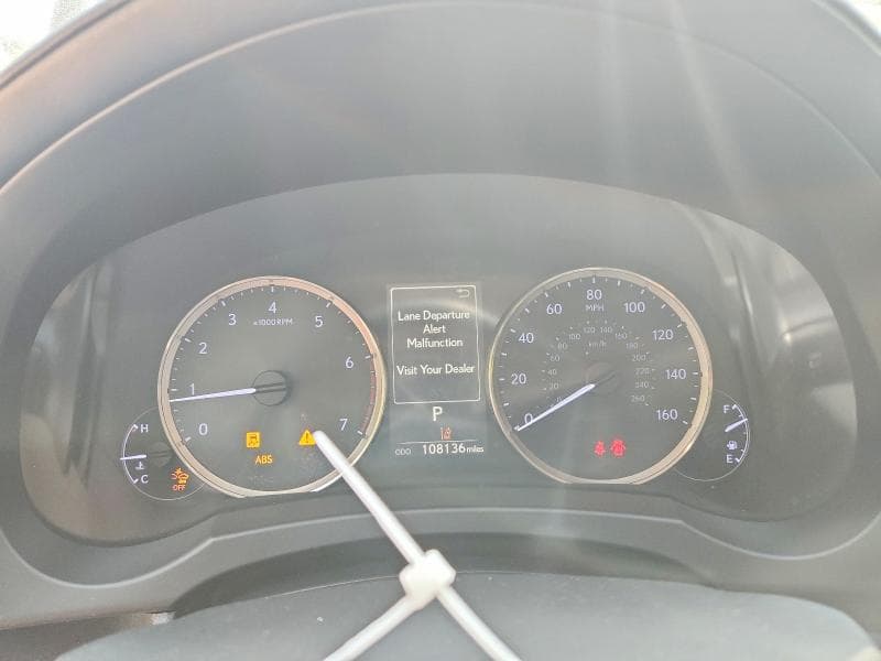 2019 LEXUS IS 300 9